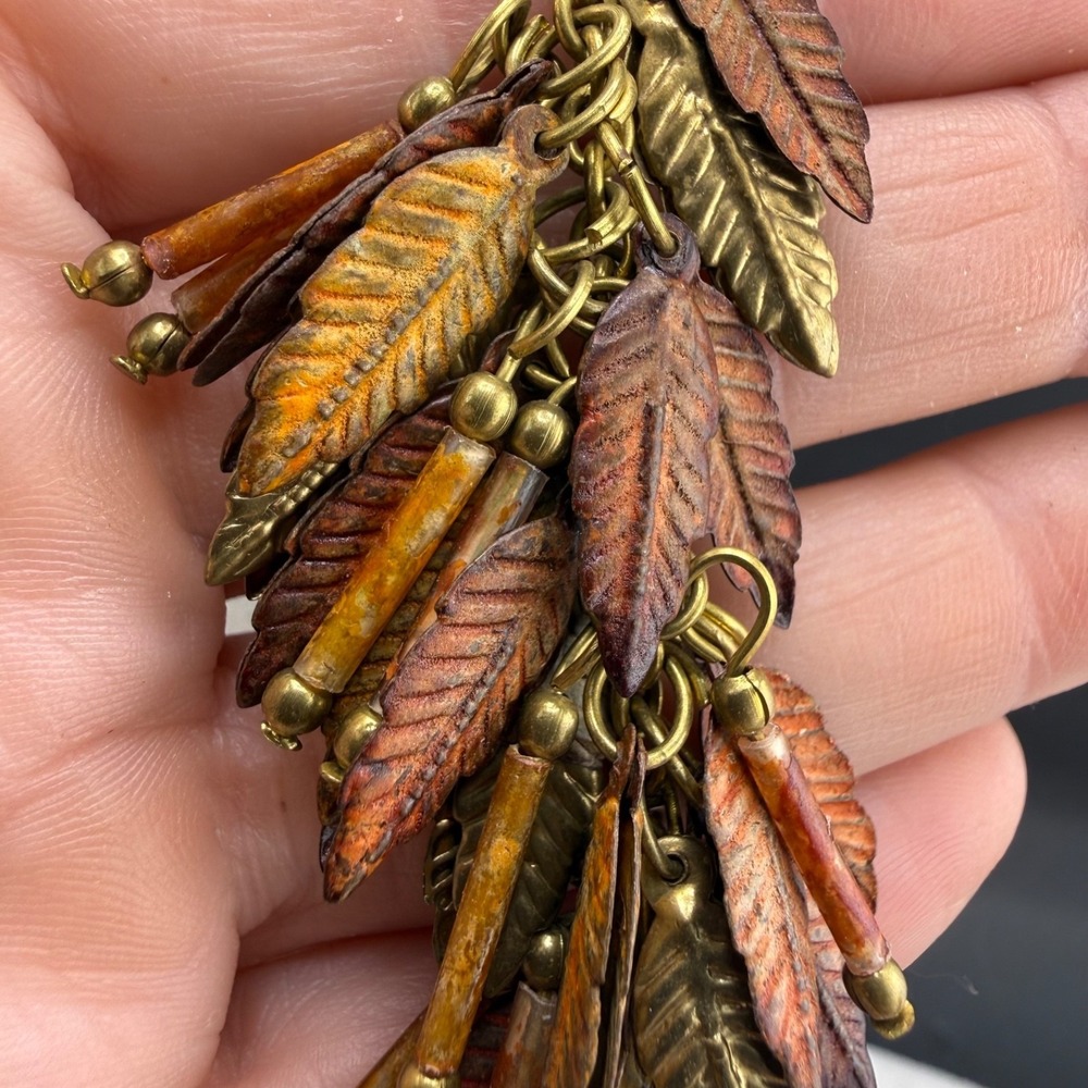 Feather Charm Bracelet Boho Brown Gold Tone 7" - Picture 3 of 7